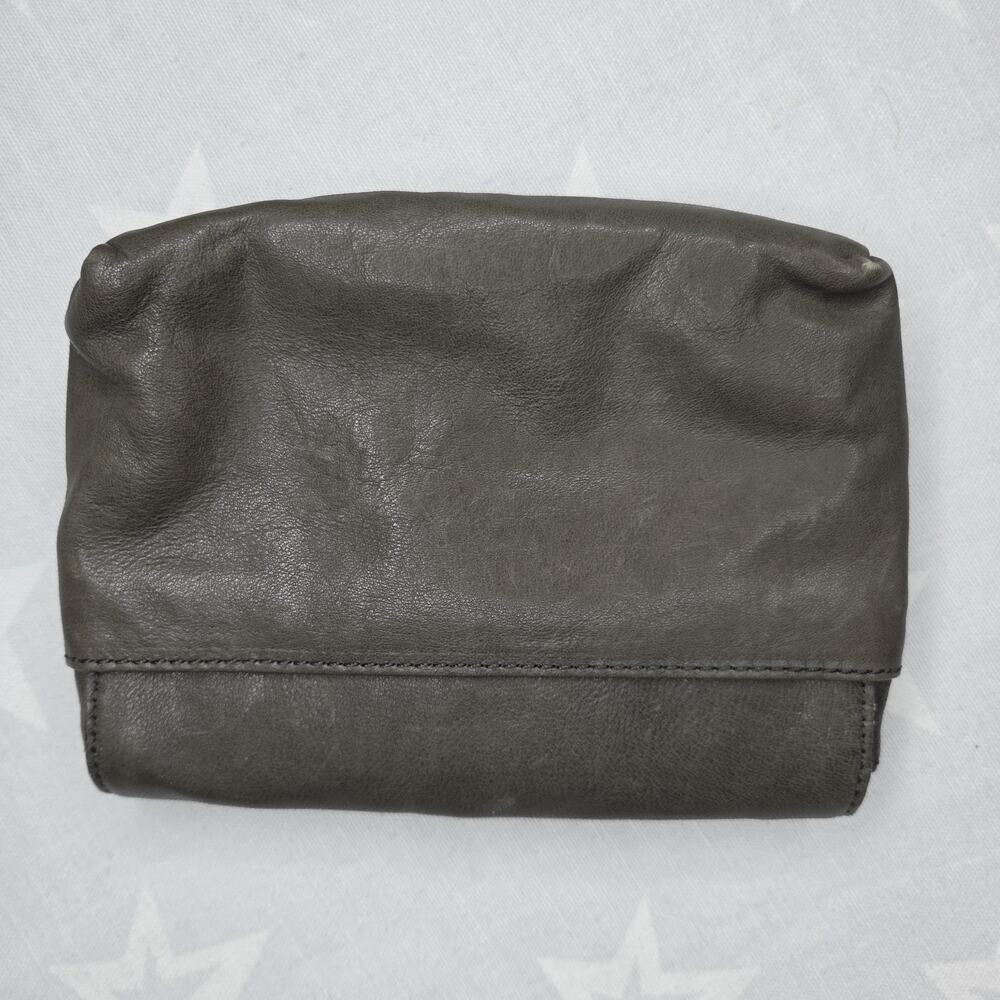 Marc By Marc Jacobs Black Leather Petal To The Metal Pouch - Picture 3 of 13